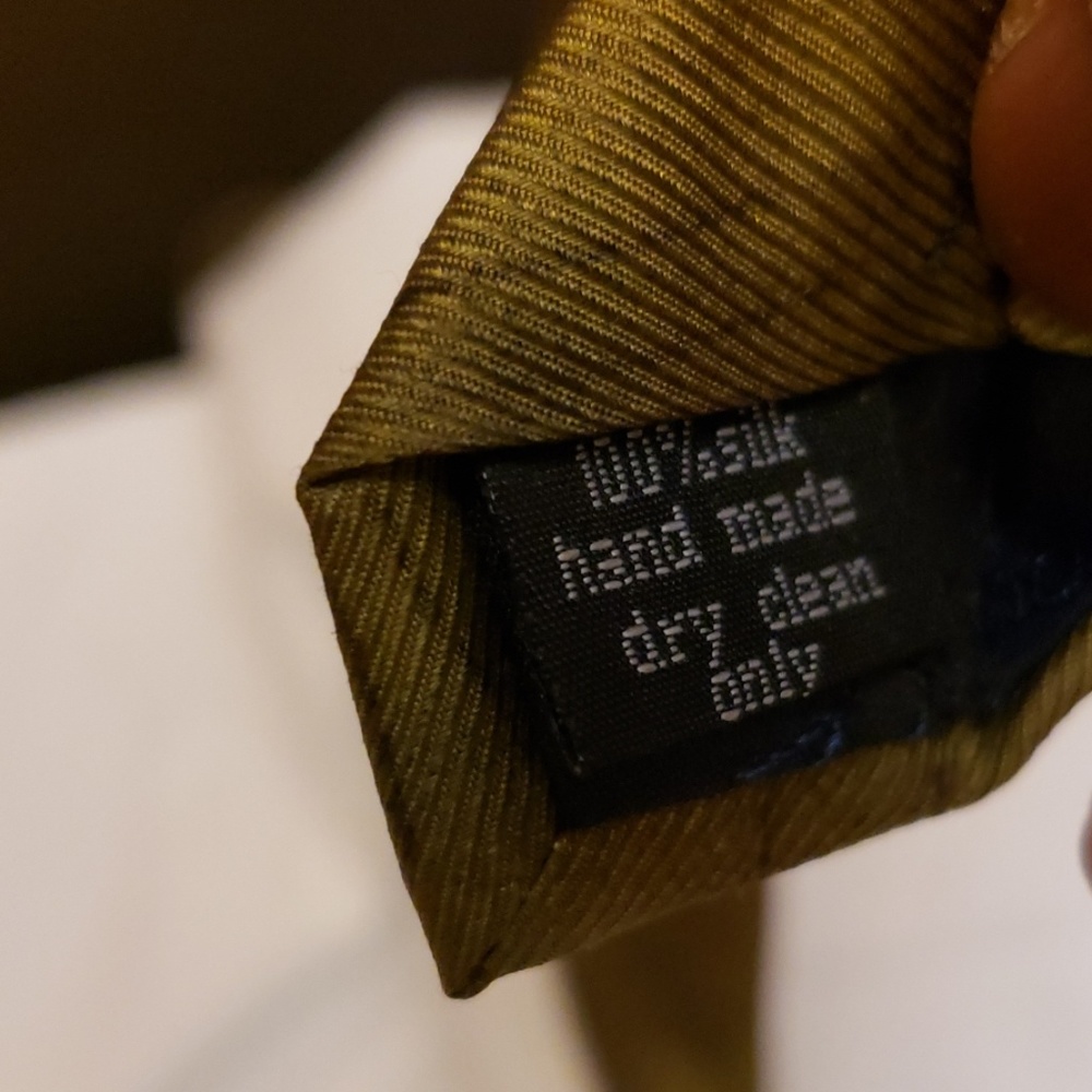 MONA LISA 100% SILK NECK TIE - Picture 2 of 8